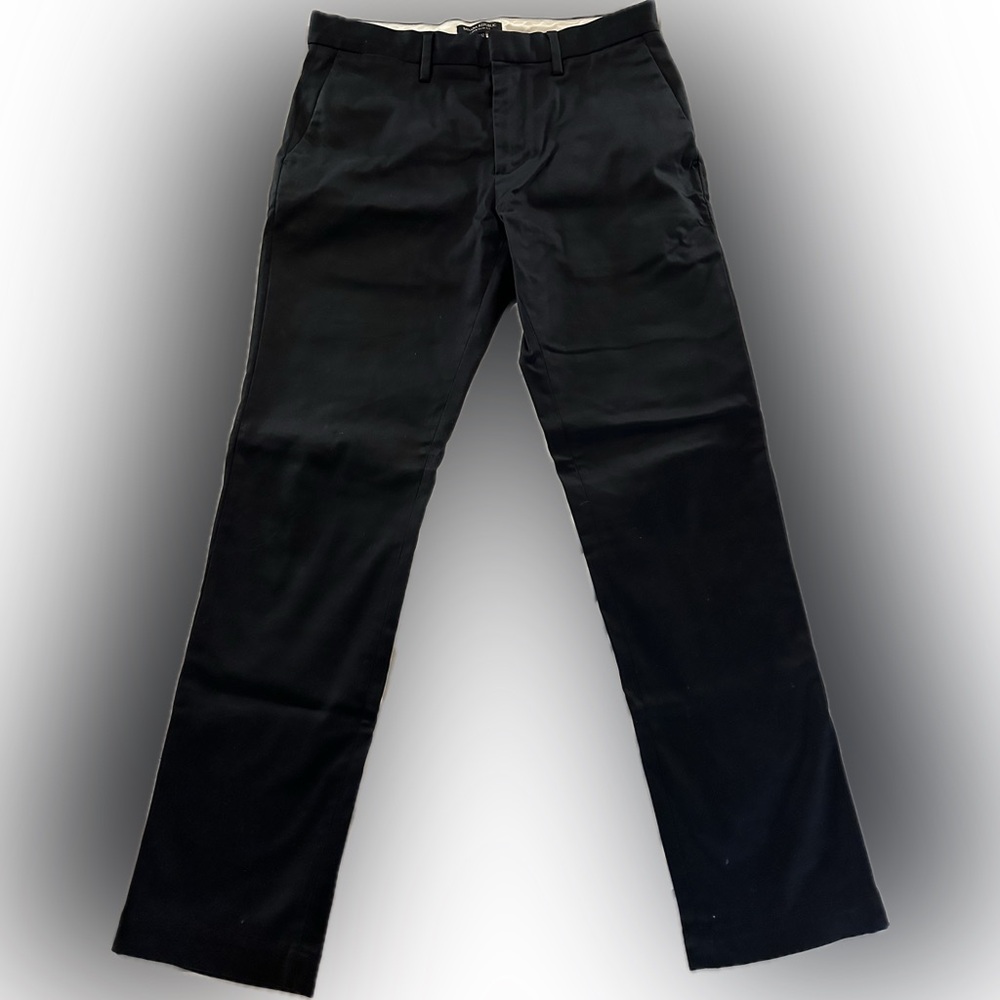 Men’s navy Banana Republic Chinos size 31 x 32